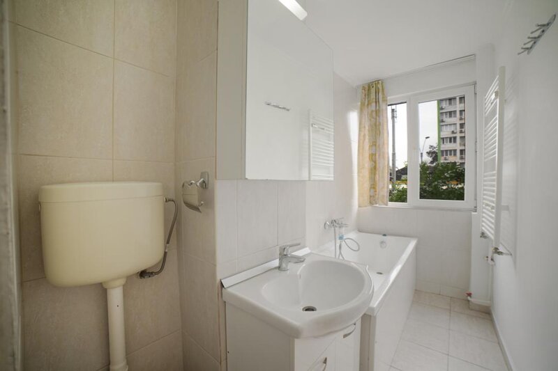 2 Camere*Sincai-Tineretului*Etaj 1*Investitie